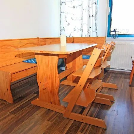 度假居 Bungalow Am See Mit Ruderboot In Klein Labenz