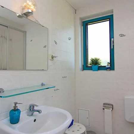 Bungalow Am See Mit Ruderboot In 度假居