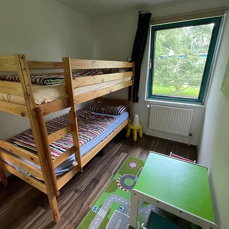 度假居 Bungalow Am See Mit Ruderboot In Klein Labenz